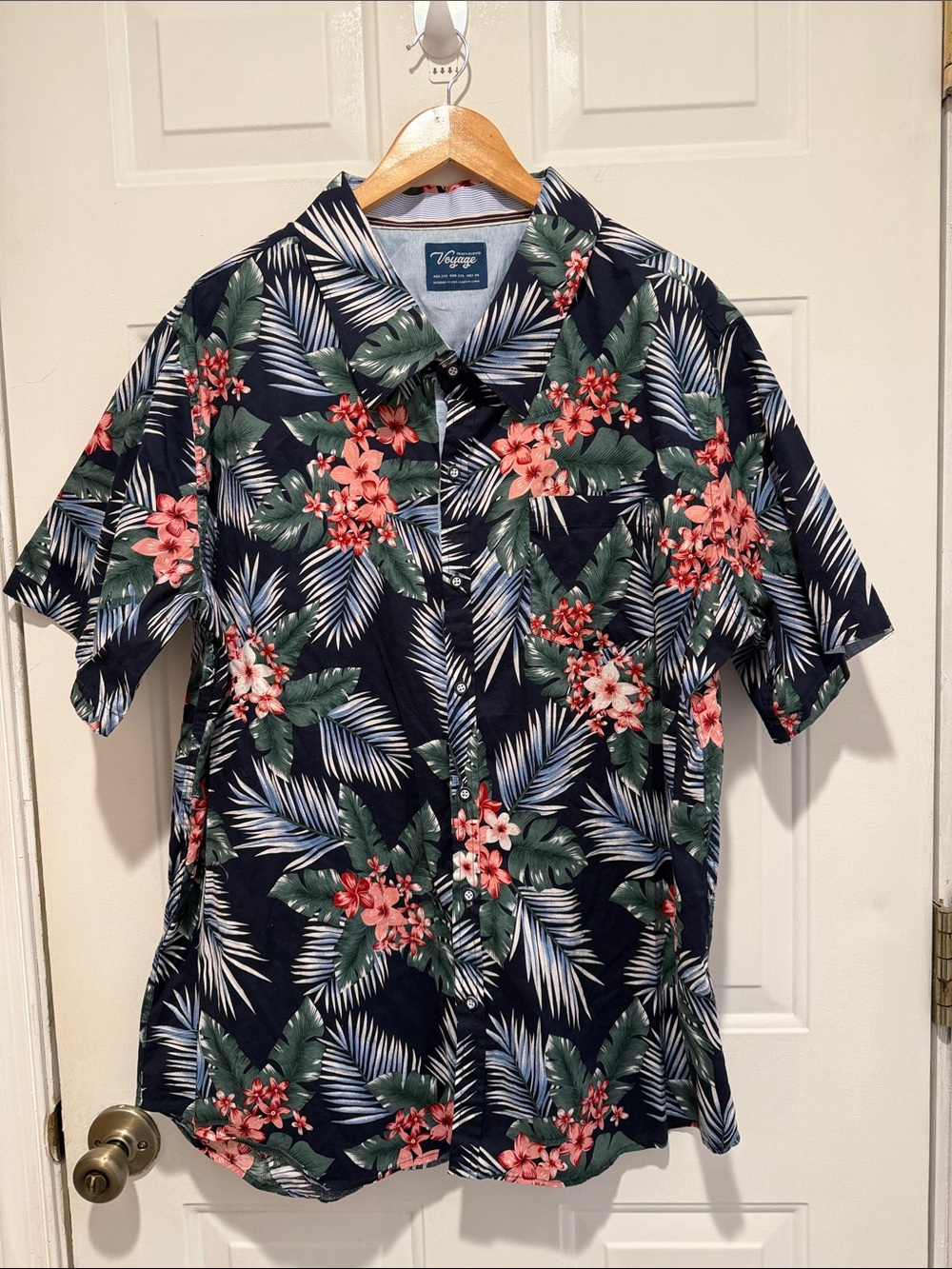 Craft & Flow Voyage Short Sleeve Hawaiian Shirt